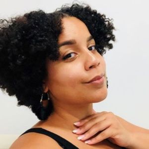 Meet your Posher, Nyla